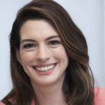 Anne Hathaway 2025 – Net Worth, Age, Height & Fashion Spotlight